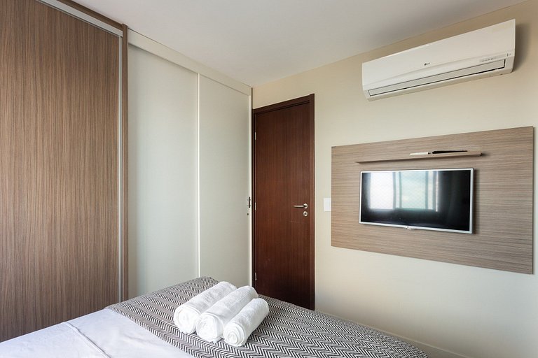 Luxuoso Flat de 2 qts ao lado do CASV e do Riomar