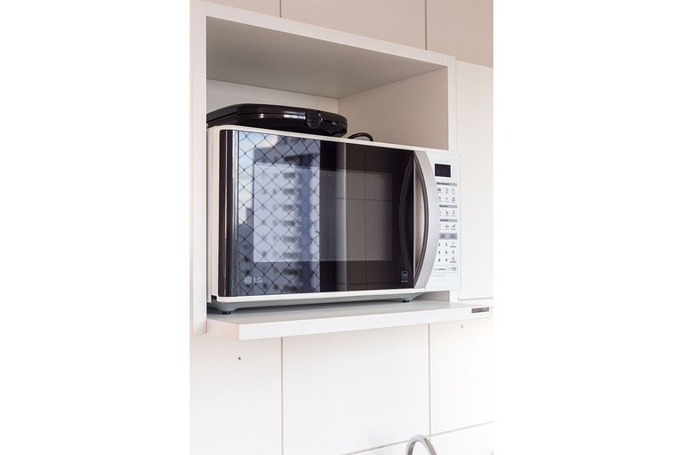 Luxuoso Flat de 2 qts ao lado do CASV e do Riomar