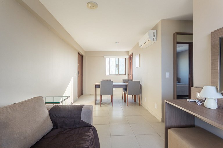 Luxuoso Flat de 2 qts ao lado do CASV e do Riomar