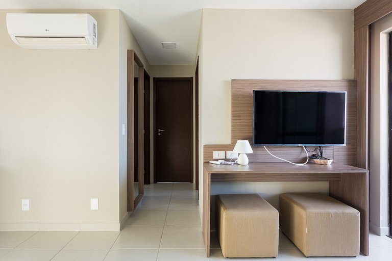 Luxuoso Flat de 2 qts ao lado do CASV e do Riomar