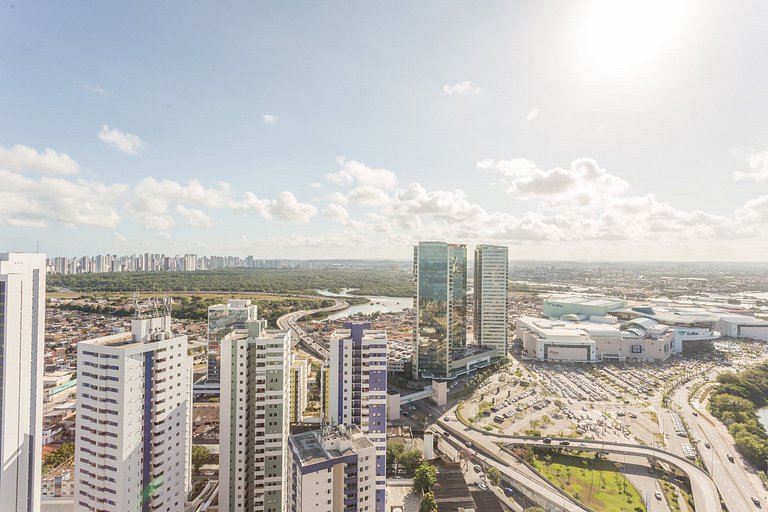 Luxurious 2 bedroom flat next to CASV and Riomar