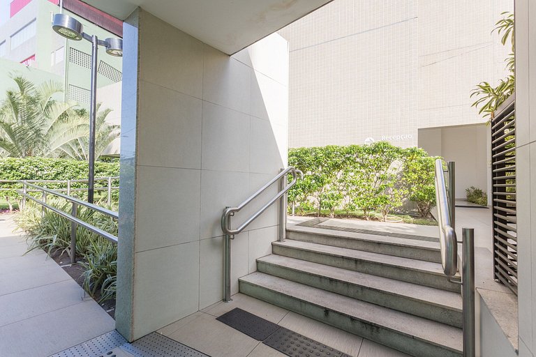 Luxurious 2 bedroom flat next to CASV and Riomar